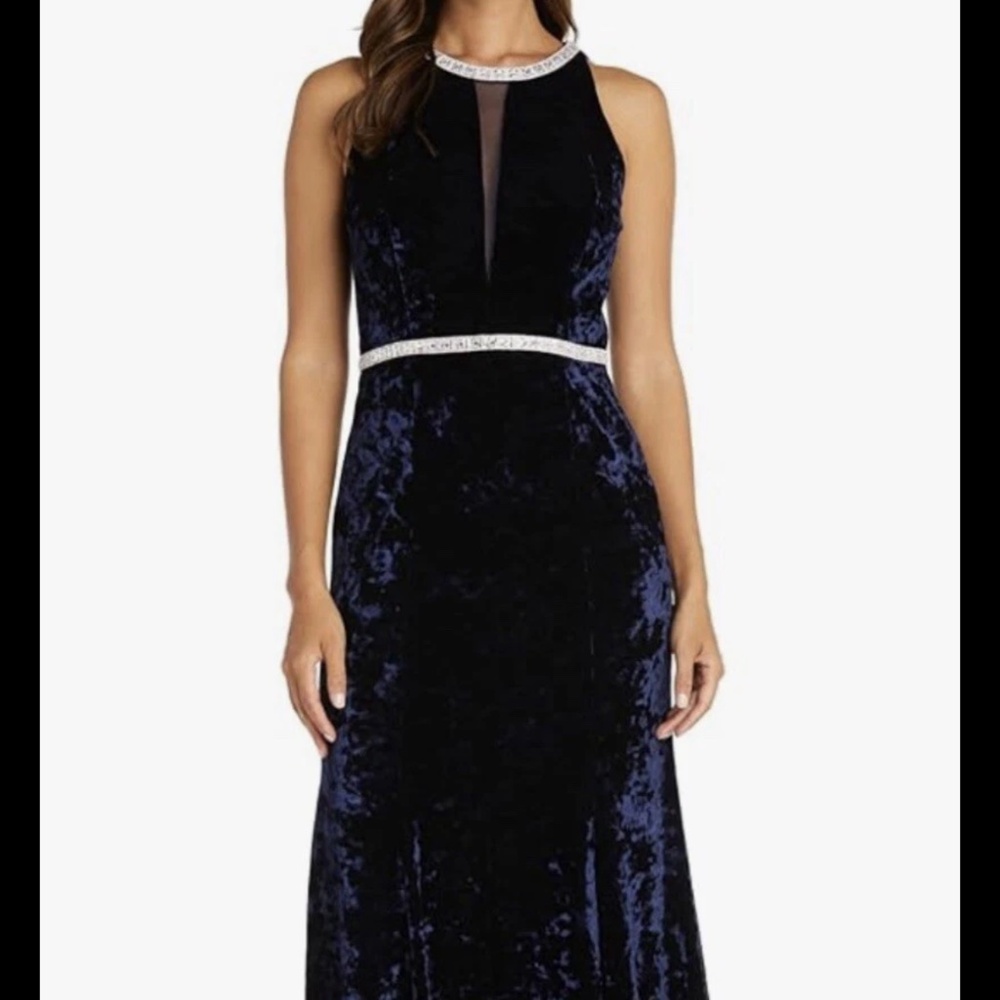 R&M Richards Long Ice Velvet Dress W/Elegant Neck‎ Waist Detail & Slit Size 8